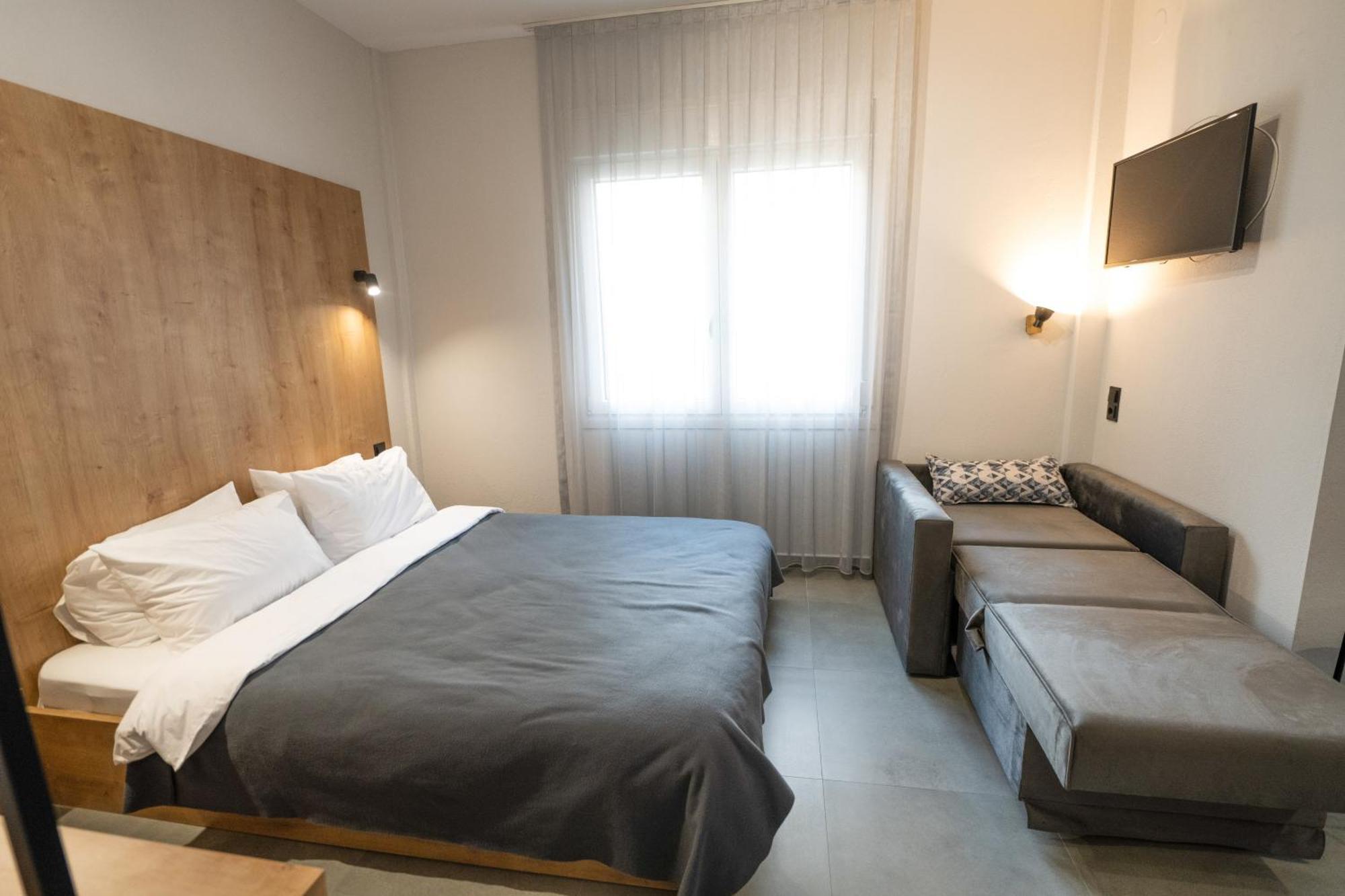 Themis Urban Komotini